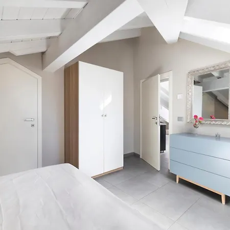 Apartment Mansarda - Maggiore Estate By Ginin *